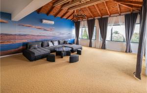 Lovely Home In Vir With Sauna