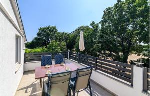 Cozy Home In Medulin With Wifi