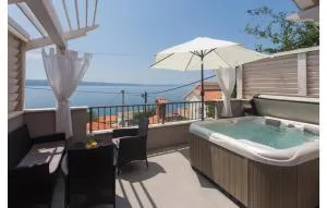 Three-Bedroom Holiday Home In Suhi Potok - Jesenice