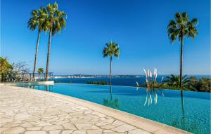 Cozy Apartment In Vallauris With Wifi