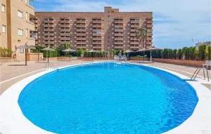 2 Bedroom Gorgeous Apartment In Oropesa - Cabanes