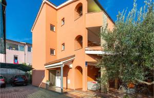 1 Bedroom Cozy Apartment In Krk 