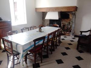 Maisons de vacances Gite maison Chourrist : photos des chambres