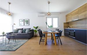 Gorgeous Home In Vrsi 