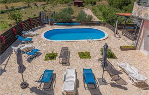 5 Bedroom Lovely Home In Konjevrate 