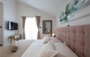 Gorgeous Home In Kalebova Luka