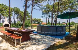 Two-Bedroom Holiday Home In Vodnjan
