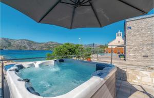 Awesome Home In Kneze