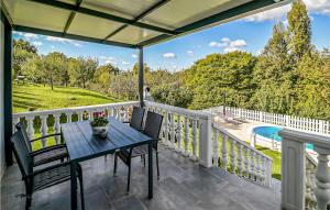 Amazing Home With Swiming Pool