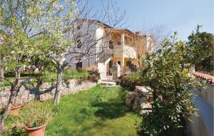 Cozy Apartment In Banjole With Wifi 