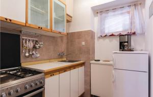 Two-Bedroom Apartment In Banjole