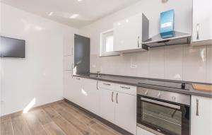 One-Bedroom Apartment In Biograd Na Moru