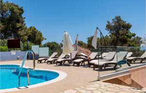 Two-Bedroom Apartment In Prizba