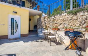 1 Bedroom Awesome Apartment In Lovran