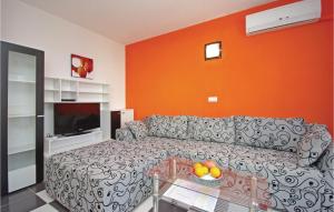 One-Bedroom Apartment Makarska With Sea View 07