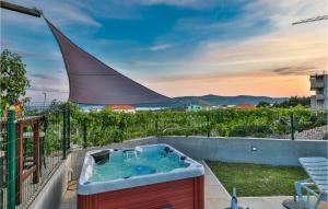 Awesome Home In Seget Donji