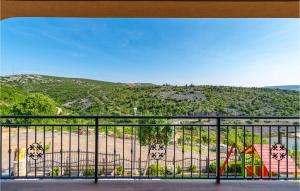 Awesome Home In Modric