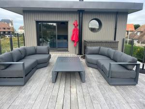 Maison avec toit terrasse