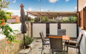 Gorgeous Home In Kmeti With Wi-Fi