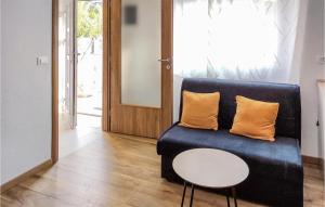 Gorgeous Home In Kmeti With Wi-Fi 