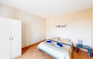 Maisons de vacances Gorgeous Home In Meschers-Sur-Gironde : photos des chambres