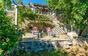 Gorgeous Home In Dubrovnik With Kitchen