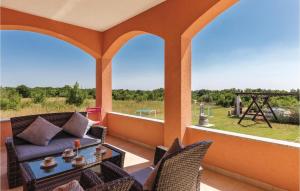 Cozy Home In Vodnjan With Wifi