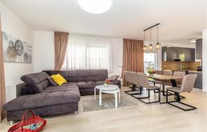 3 Bedroom Gorgeous Home In Linardici