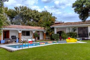 Hermoso Oasis con en Lomas de Cocoyoc