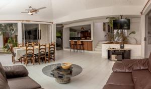 Hermoso Oasis con en Lomas de Cocoyoc