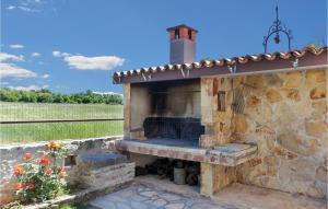 Three-Bedroom Apartment In Vodnjan