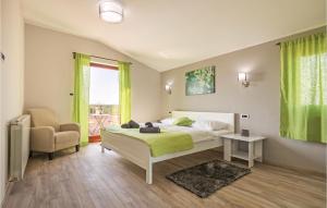 4 Bedroom Pet Friendly Home In Bale