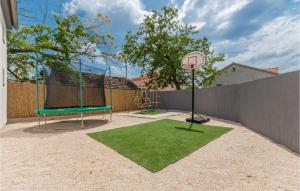 Cozy Home In Rastane Donje With Wifi