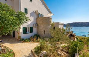 Stunning Apartment In Stara Novalja