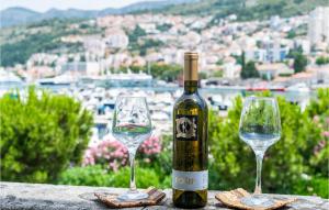 2 Bedroom Nice Apartment In Dubrovnik