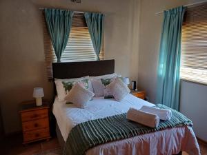 Susannas Self catering 2 bedroom apartment