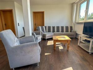 Bovenappartement in Winterberg met balkon en uitzicht over het bos
