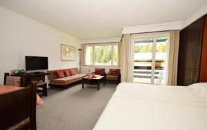 Ferienwohnungen Chesa Clois 24 Studios