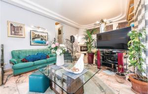 Lovely Home In Rogoznica With Jacuzzi