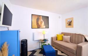 Gorgeous Home In Zagreb With Wifi