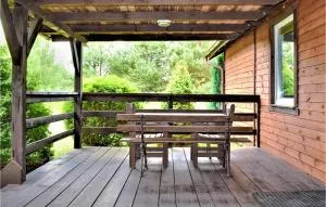 Beautiful Home In Bozepole Krolewskie - Konarzyny