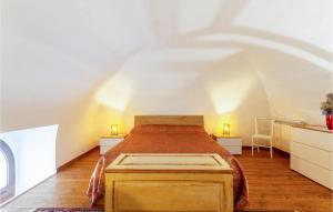 2 Bedroom Amazing Home In Vitigliano