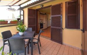 Stunning Apartment In Montefiascone