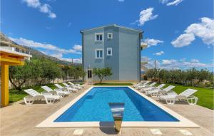 Holiday Home In Kastel Kambelovac