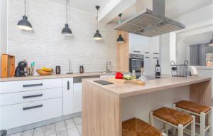 Beautiful Apartment In Kastav With Wifi