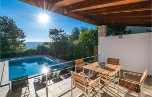 Amazing Home In Plomin With Kitchen 