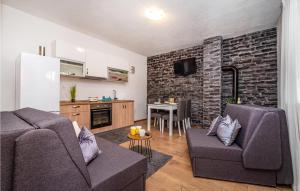 1 Bedroom Amazing Home In Zelengrad