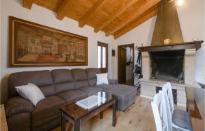 Stunning Home In Trosti