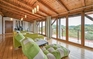 Nice Home In Falinic Breg With Sauna