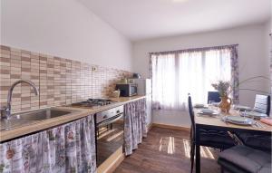 Pet Friendly Home In Gudovac With Wifi